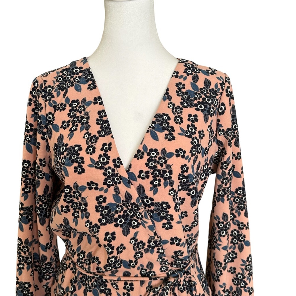 J. Crew Women’s V-Neck Long Sleeve Peplum Blouse Pink Size 6 - Picture 14 of 15